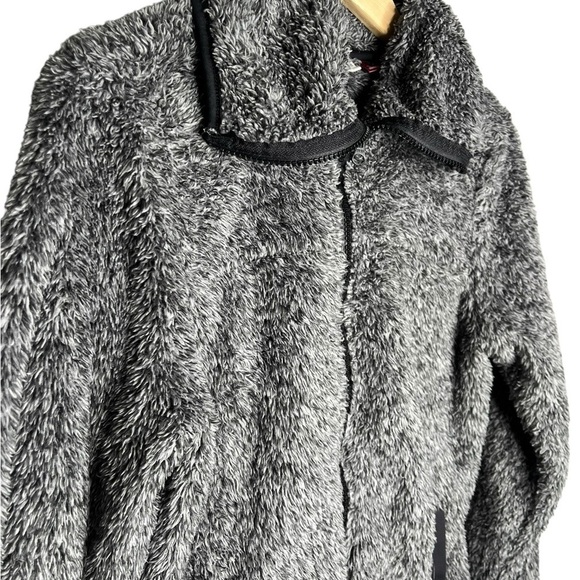 Womens So Heritage Gray And Black faux fur full zip jacket Sz S - Picture 3 of 7